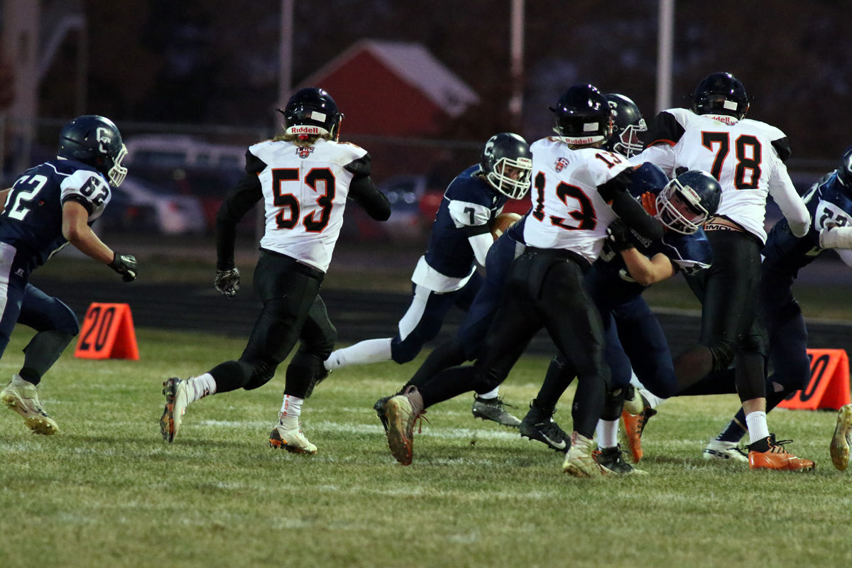 Cross County FB vs LCC (29).jpg